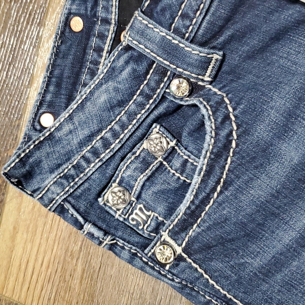 Miss Me Mid Rise Boot Cut Distressed Pocket Flap Embellished Jeans - Picture 4 of 10